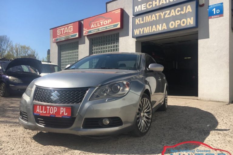 Suzuki Kizashi 2010R 2,4/178KM