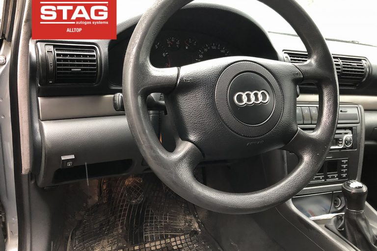 Audi A4 1998 1,8 125KM