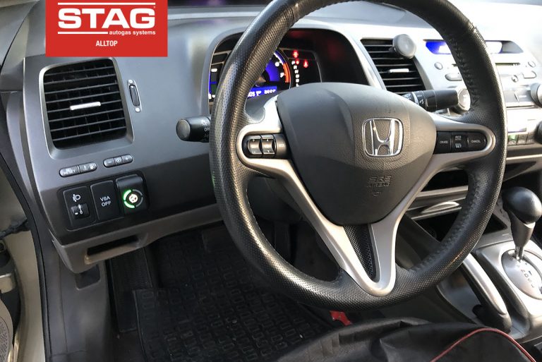 Honda Civic hybrid 2008 1,4 95KM