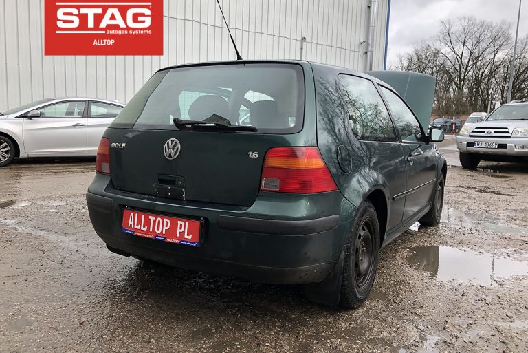 VW Golf 2003 1,6/105KM