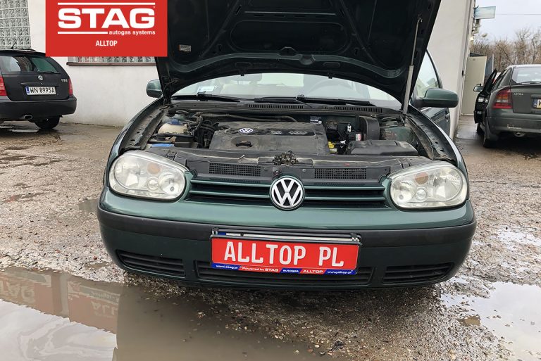 VW Golf 2003 1,6/105KM