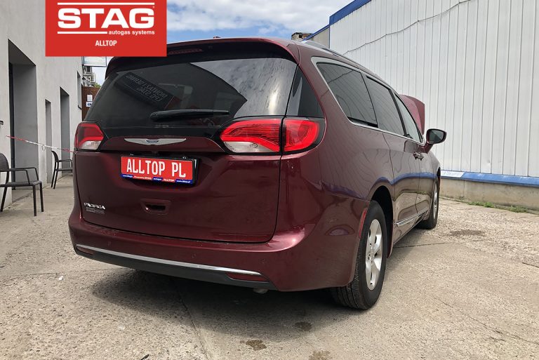 Chrysler Pacifica 2017 3,6 282KM