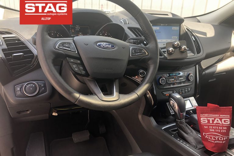 Ford Escape 2018 2,0 243KM