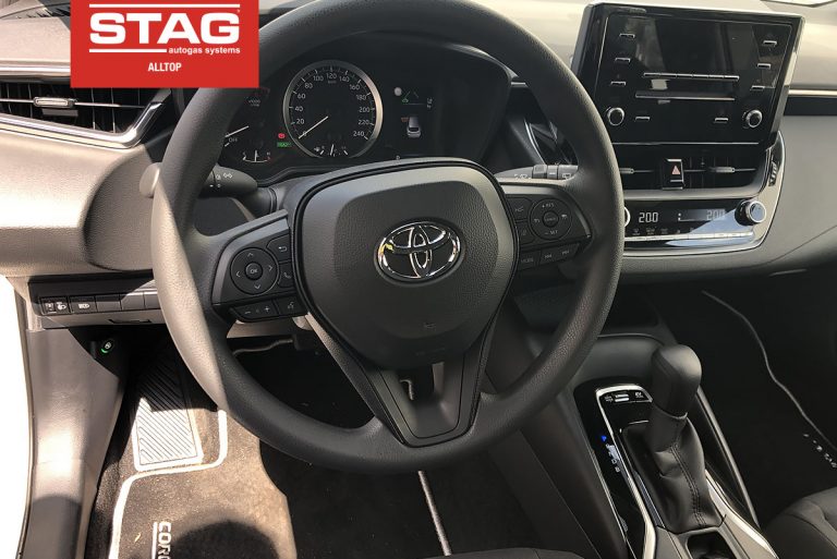 Toyota Corolla 2019 1,8 98KM