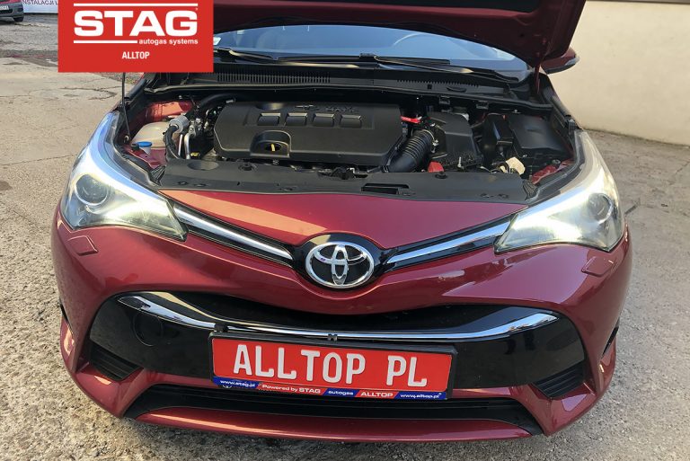 Toyota Avensis 2018 2,0 152KM