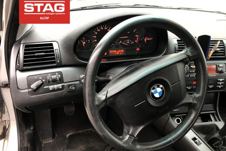 BMW 318I 2000 r 1,9 118 KM