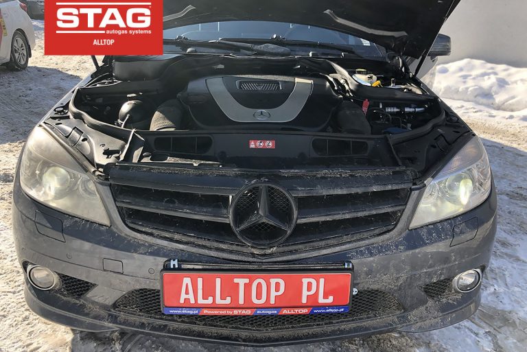 Mercedes C280 AMG 2009 3,0 232KM