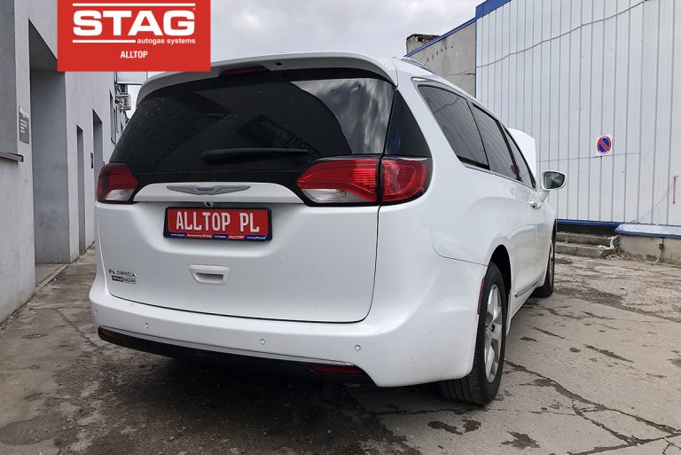 Chrysler Pacifica 2018 3,6 287KM