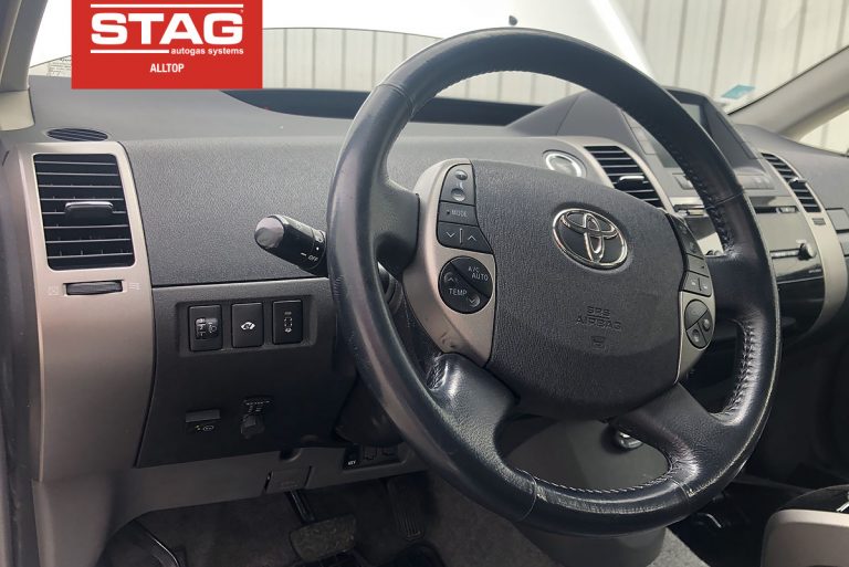 Toyota Prius 2008 1,5 77KM