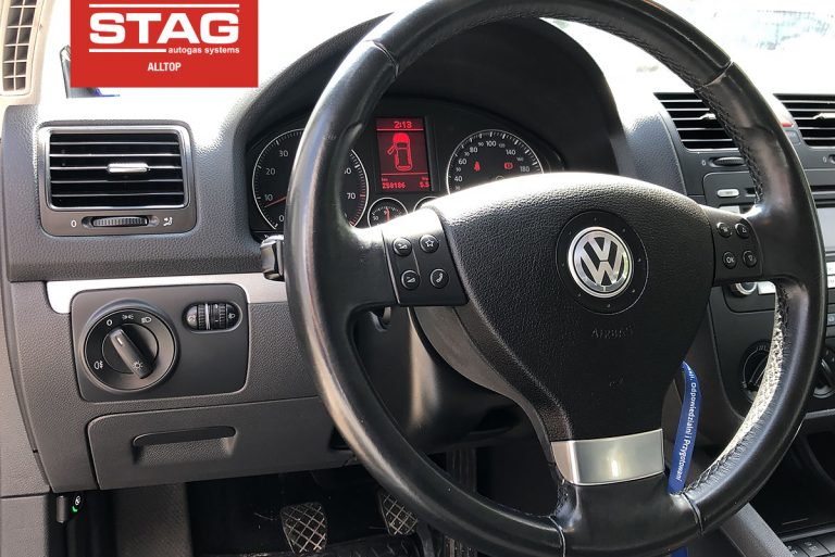 VW Golf Variant 2008 1,6 101KM