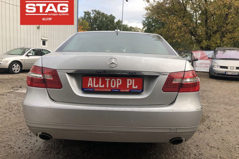 Mercedes E350 2010 3,5 272KM