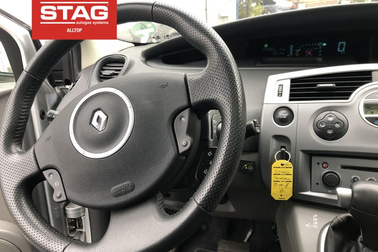 Renault Scenic 2007 2.0 134KM