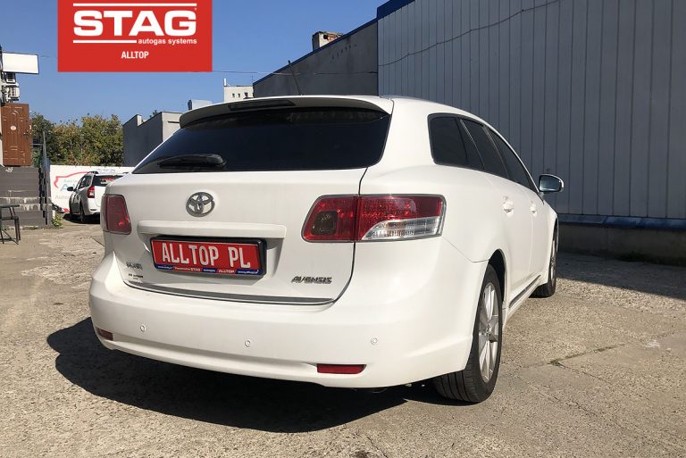 Toyota Avensis 2011 1.8 146KM