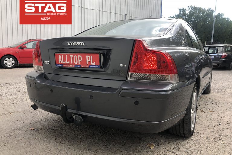 Volvo S60 2008 2,4 140KM