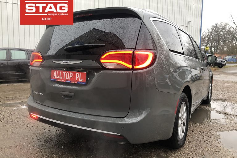 Chrysler Pacifica 2017 3,6 286KM