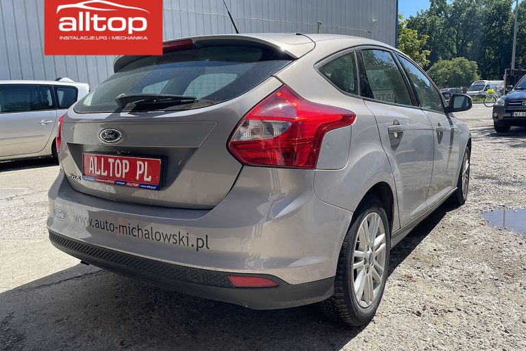 Ford Focus 2013 1.6 105KM