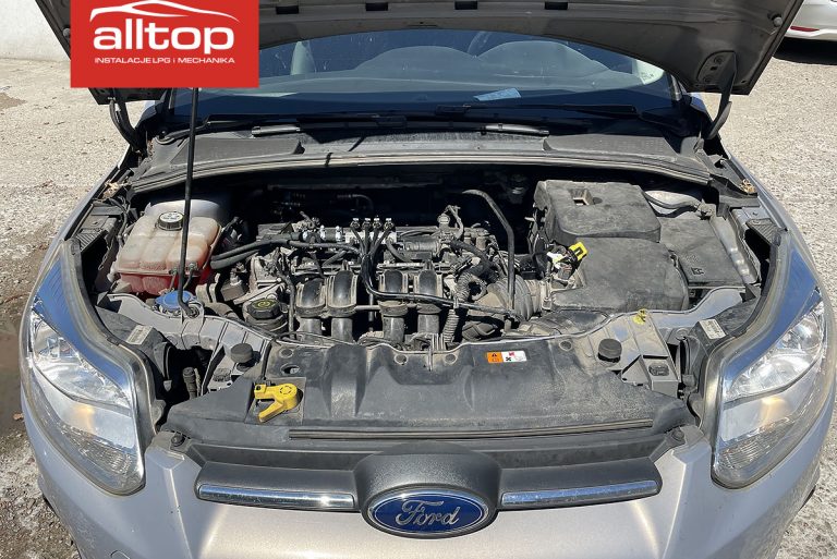 Ford Focus 2013 1.6 105KM