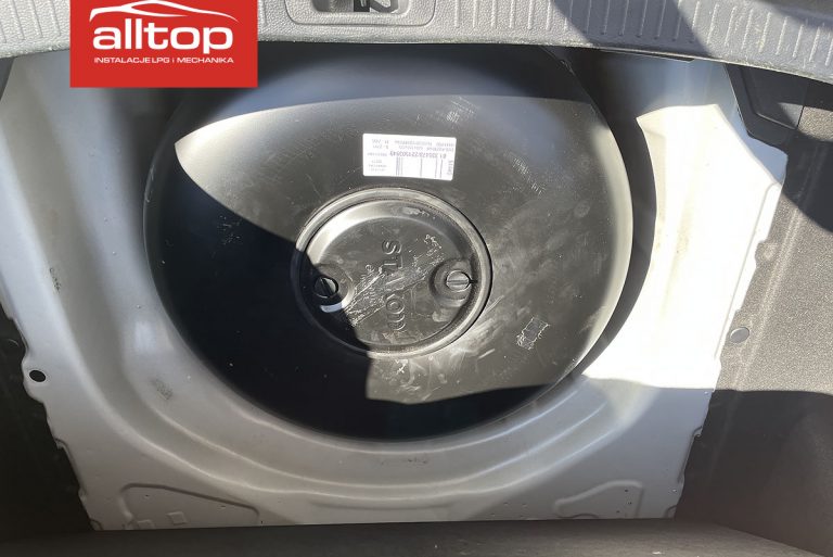 Toyota Corolla 2019 1.8 98KM