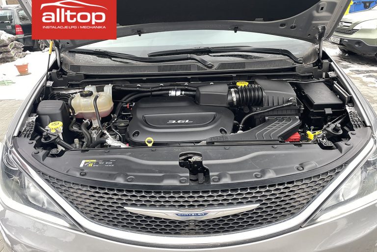 Chrysler Pacifica 2018 3,6 286KM