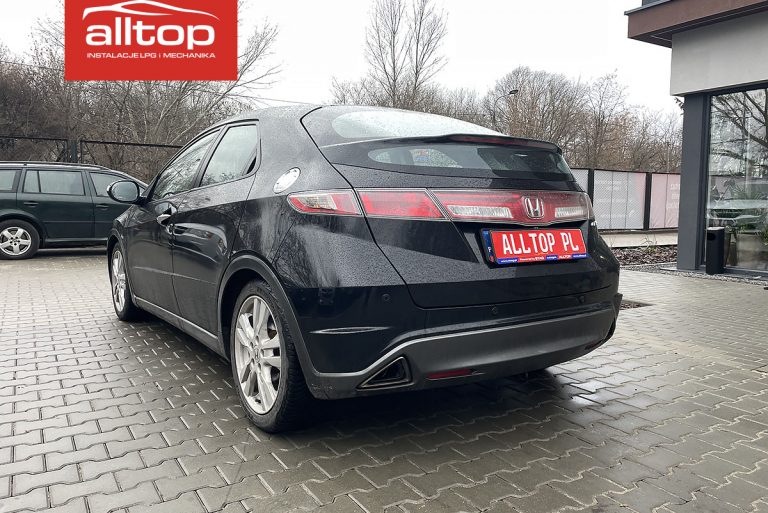 Honda Civic 2010 1,8 140KM