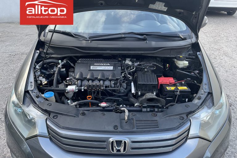 Honda Insight 2009 1,4 103KM