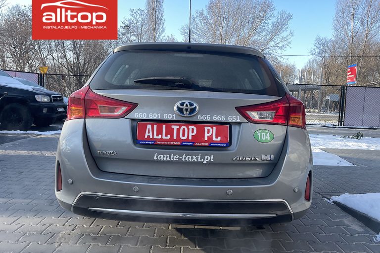 Toyota Auris 2014 1,8 100KM